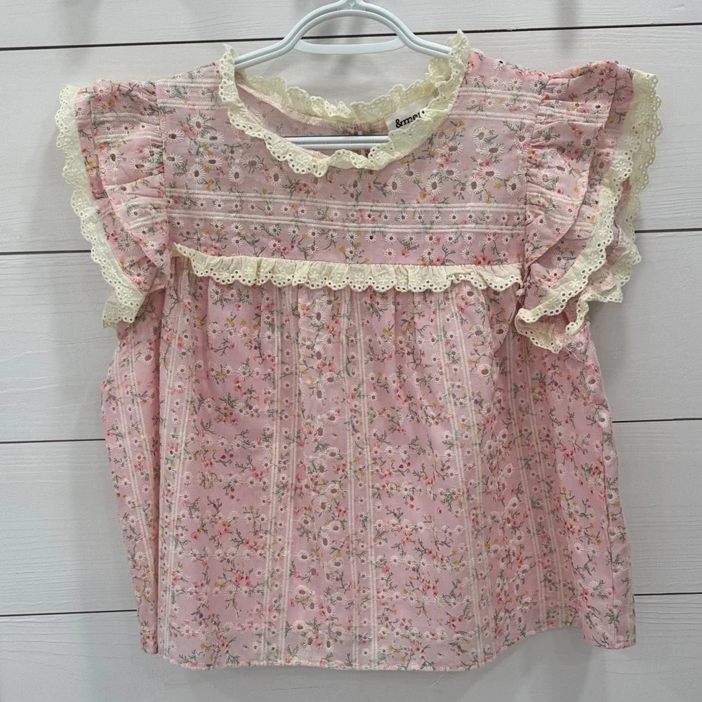 Floral Pink Blouse with Lace Trim - Picture 1 of 2